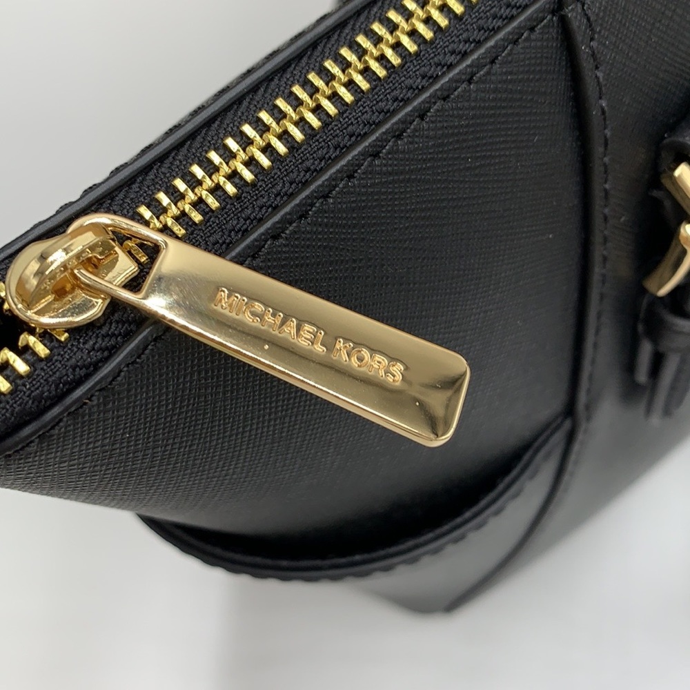 MICHAEL KORS CHARLOTTE LARGE TOP ZIP TOTE BAG - Picture 14 of 15